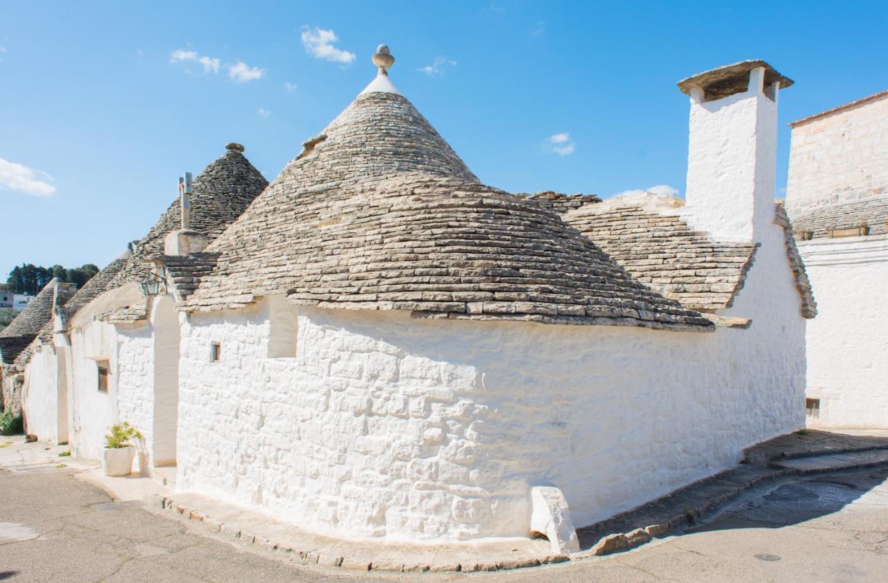 Trulli Holiday Albergo Diffuso Alberobello Exterior photo