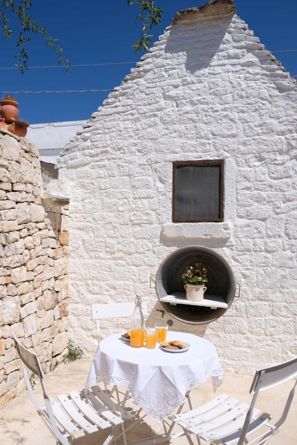 Trulli Holiday Albergo Diffuso Alberobello Exterior photo