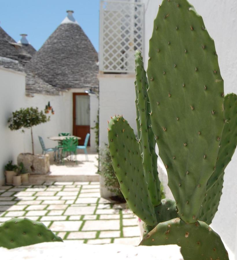 Trulli Holiday Albergo Diffuso Alberobello Exterior photo