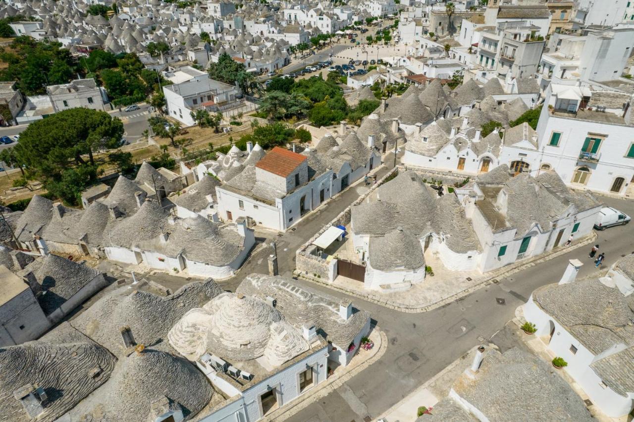 Trulli Holiday Albergo Diffuso Alberobello Exterior photo