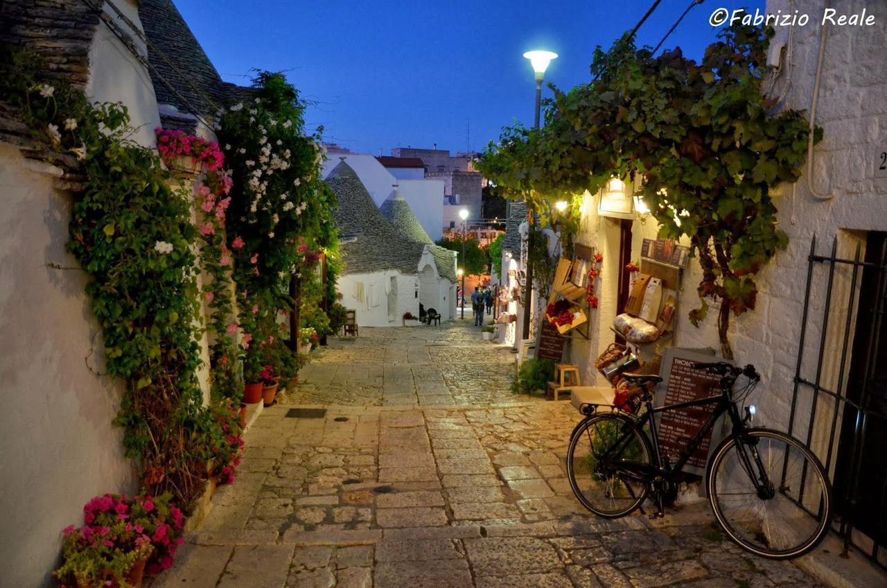 Trulli Holiday Albergo Diffuso Alberobello Exterior photo