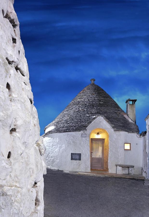 Trulli Holiday Albergo Diffuso Alberobello Exterior photo