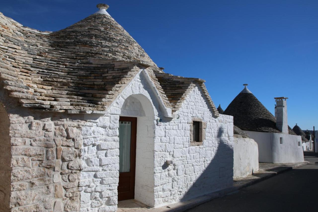 Trulli Holiday Albergo Diffuso Alberobello Exterior photo